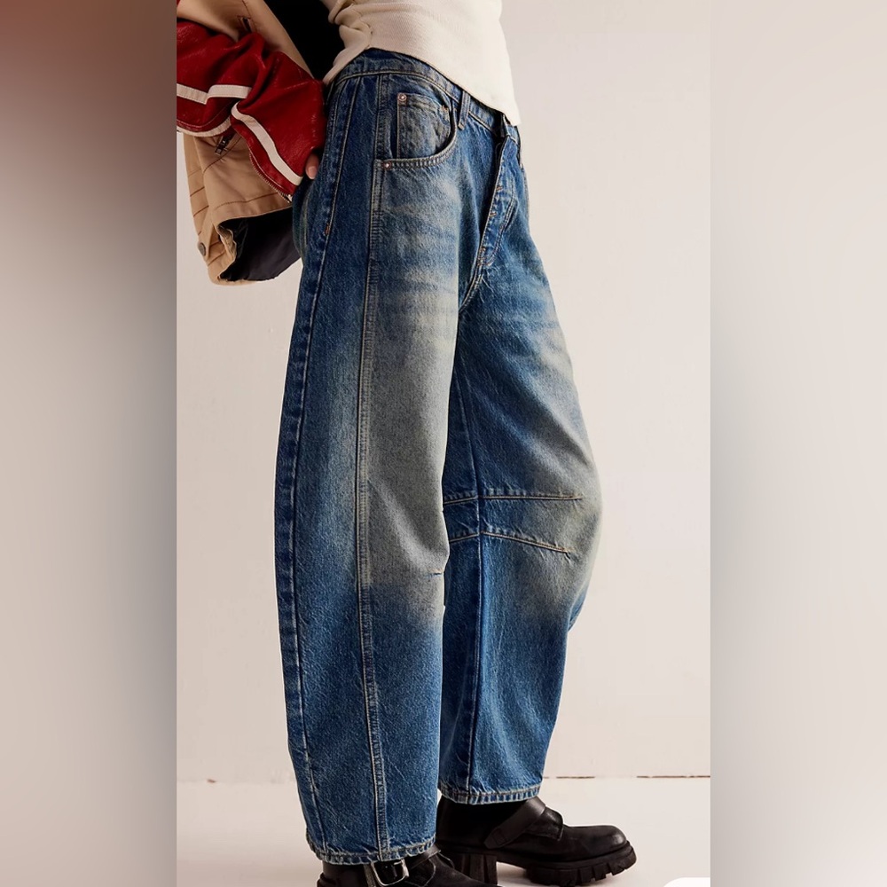 Free People Barrel Jeans